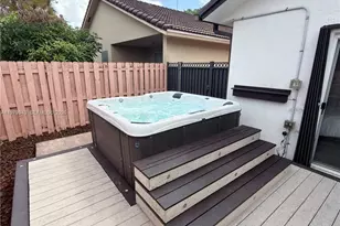 9023 NW 148th Terrace, Miami Lakes, FL 33018 - Photo 25