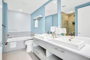 55 SW 9th St, Miami, FL 33130 - Photo 9