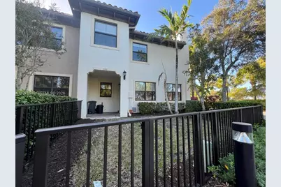 3390 NW 125th Ave, Sunrise, FL 33323 - Photo 3