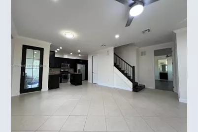 3390 NW 125th Ave, Sunrise, FL 33323 - Photo 11