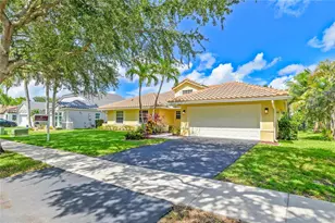 3562 W Southern Orchard Rd W, Davie, FL 33328 - Photo 5