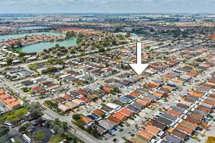 2496 W 70th Pl, Hialeah, FL 33016 - Photo 29
