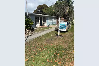 729 NE 2nd Ct, Hallandale Beach, FL 33009 - Photo 3