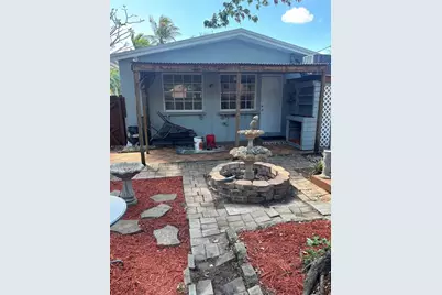 729 NE 2nd Ct, Hallandale Beach, FL 33009 - Photo 1