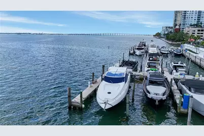 801 Brickell Bay Dr #1070, Miami, FL 33131 - Photo 5