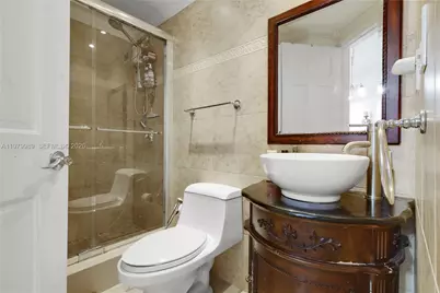 801 Brickell Bay Dr #1070, Miami, FL 33131 - Photo 17