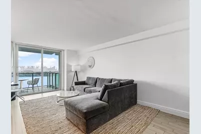 1100 West Ave #1414, Miami Beach, FL 33139 - Photo 3