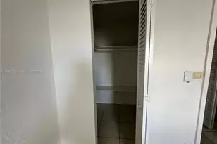 801 NW 47 Ave, Miami, FL 33126 - Photo 21