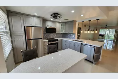 2403 Antigua Cir #L2, Coconut Creek, FL 33066 - Photo 3