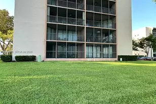 20850 San Simeon Way, Miami, FL 33179 - Photo 35