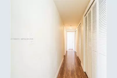 1940 Biarritz Dr #22, Miami Beach, FL 33141 - Photo 9