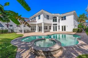 822 Meridian Ln, Hollywood, FL 33019 - Photo 25