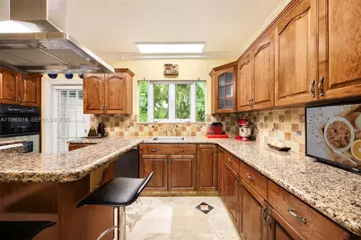 0-1645 S Bayshore Dr, Coconut Grove, FL 33133 - Photo 27