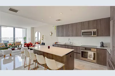 88 SW 7th St #2706, Miami, FL 33130 - Photo 17