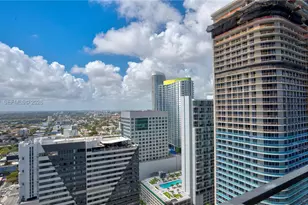 88 SW 7th St, Miami, FL 33130 - Photo 9