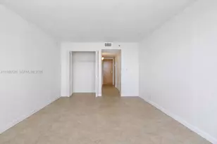 7601 E Treasure Dr, North Bay Village, FL 33141 - Photo 15