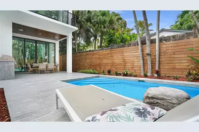 3075 Mary St, Miami, FL 33133 - Photo 17