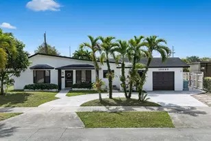 10020 SW 83rd St, Miami, FL 33173 - Photo 1
