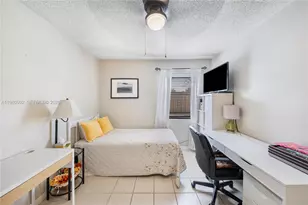 10020 SW 83rd St, Miami, FL 33173 - Photo 17