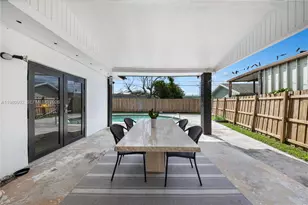 10020 SW 83rd St, Miami, FL 33173 - Photo 19