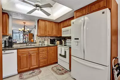 7400 NW 18th St #204, Margate, FL 33063 - Photo 21