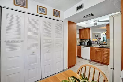 7400 NW 18th St #204, Margate, FL 33063 - Photo 23