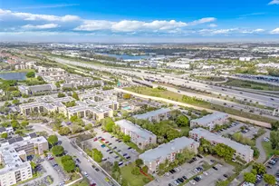 8405 NW 8th St, Miami, FL 33126 - Photo 11