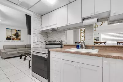 8405 NW 8th St #107-2, Miami, FL 33126 - Photo 23