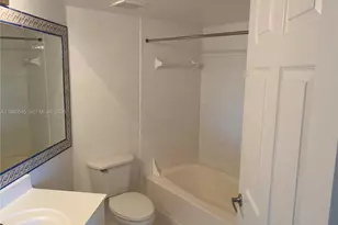 9645 NW 1st Ct, Pembroke Pines, FL 33024 - Photo 15