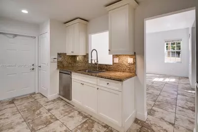 520 Loretto Ave #21, Coral Gables, FL 33146 - Photo 7