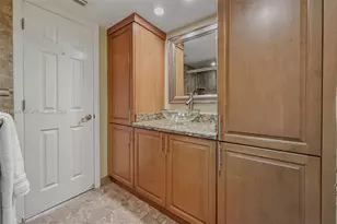 2841 NE 163rd St, North Miami Beach, FL 33160 - Photo 23