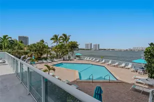 2841 NE 163rd St, North Miami Beach, FL 33160 - Photo 25