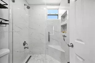 9133 Fontainebleau Blvd, Miami, FL 33172 - Photo 35