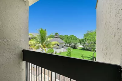 9133 Fontainebleau Blvd #5, Miami, FL 33172 - Photo 39