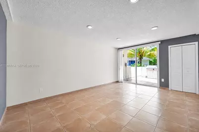 9133 Fontainebleau Blvd #5, Miami, FL 33172 - Photo 9
