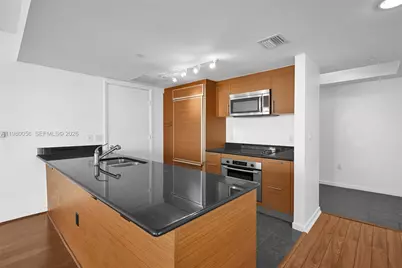 50 Biscayne Blvd #3802, Miami, FL 33132 - Photo 15