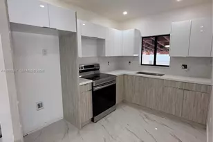 120 E 44th St, Hialeah, FL 33013 - Photo 3