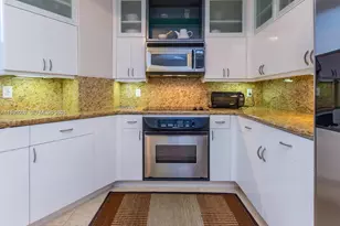 848 Brickell Key Dr, Miami, FL 33131 - Photo 43