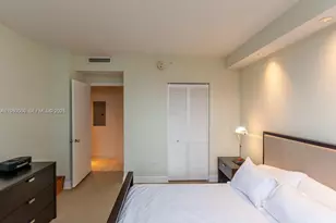 848 Brickell Key Dr, Miami, FL 33131 - Photo 9