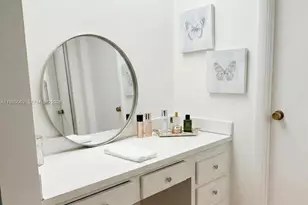 100 Ashbury Rd, Hollywood, FL 33024 - Photo 7