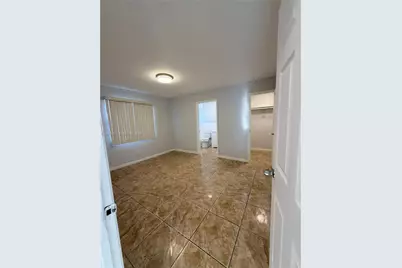 16920 NE 4th Ct #Back, North Miami Beach, FL 33162 - Photo 11