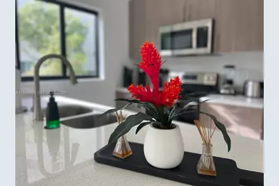 302 NW 11th Ct #302, Florida City, FL 33034 - Photo 19