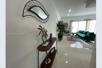 302 NW 11th Ct #302, Florida City, FL 33034 - Photo 49