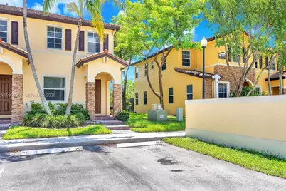 9011 SW 227th St #1, Cutler Bay, FL 33190 - Photo 5