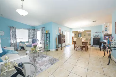 25631 SW 130th Ave, Homestead, FL 33032 - Photo 3