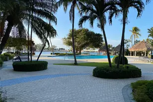 2451 Brickell Ave, Miami, FL 33129 - Photo 25