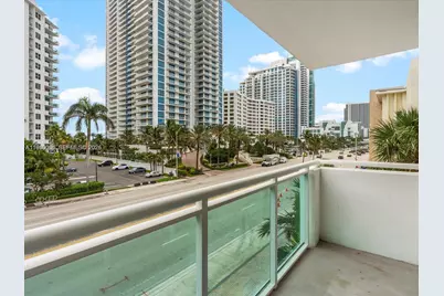 3000 S Ocean Dr #206, Hollywood, FL 33019 - Photo 17