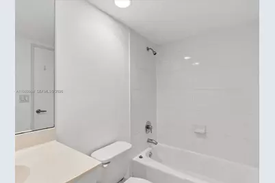 3000 S Ocean Dr #206, Hollywood, FL 33019 - Photo 15