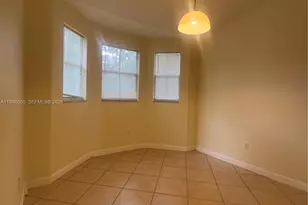 1662 SE 27th Dr, Homestead, FL 33035 - Photo 9