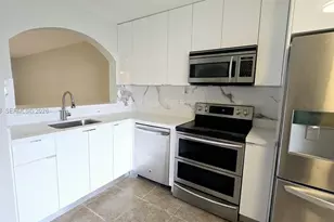 2920 SE 13th Ave, Homestead, FL 33035 - Photo 11